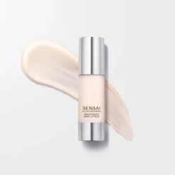 BRIGHTENING MAKE-UP BASE