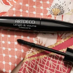 Length & Volume Mascara 12