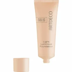 Light Luminous Foundation 25