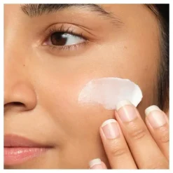 Natural Moisturizing Factors + HA