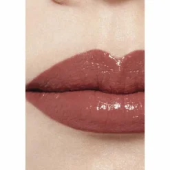 ROUGE ALLURE LAQUE