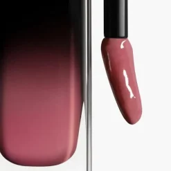 ROUGE ALLURE LAQUE