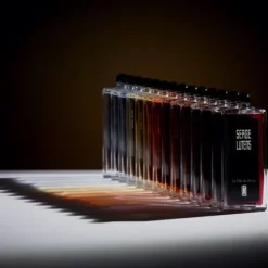 Santal Majuscule Eau de Parfum Flacon