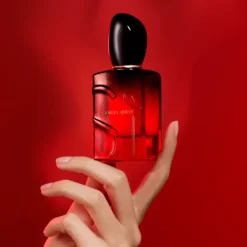 Sì Passione Intense E.d.P. Nat. Spray Refillable