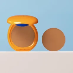 Tanning Compact Foundation 12