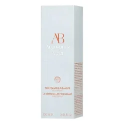 THE FOAMING CLEANSER